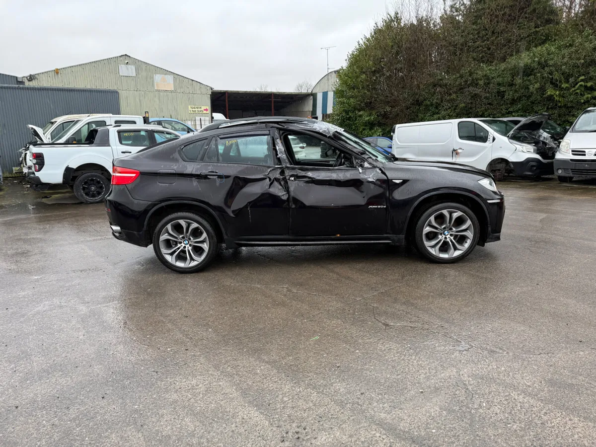 2013 BMW  X6  3.0 D   X Drive Auto - Image 4