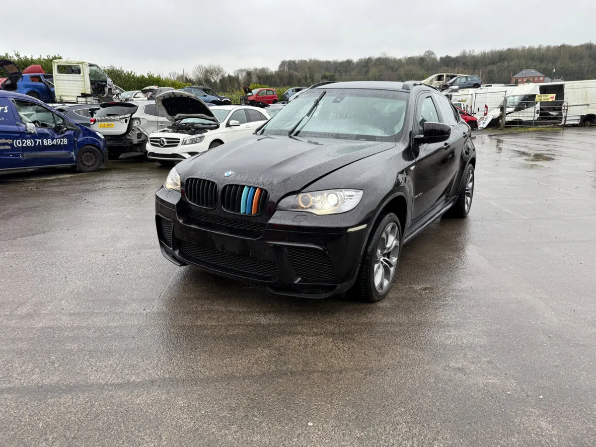 2013 BMW  X6  3.0 D   X Drive Auto - Image 1