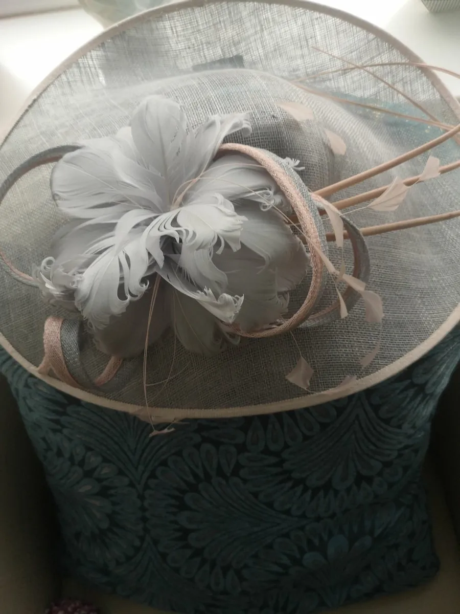 Mother of bride Hat. Nigel Reyment - Image 1