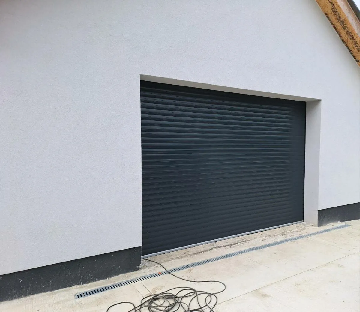 Garage roller Doors - Image 1