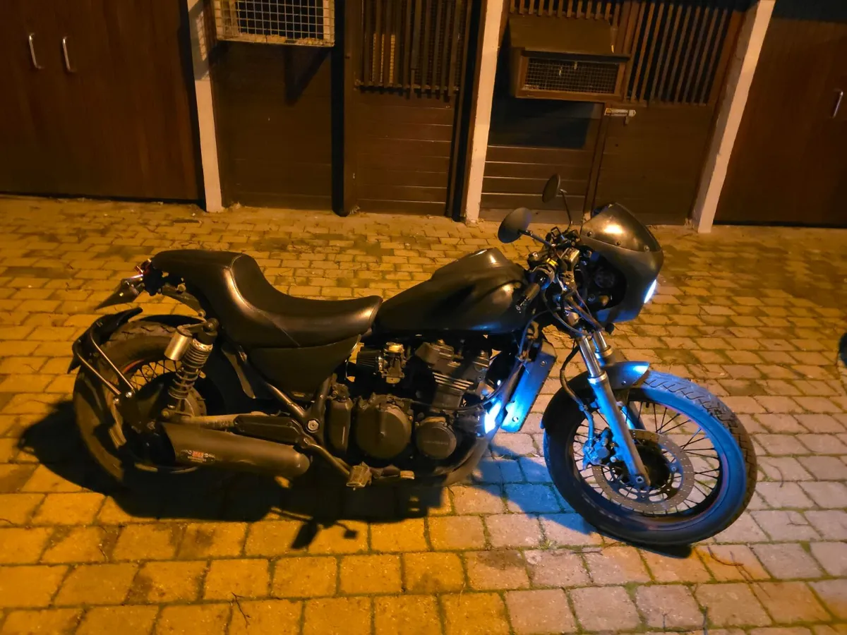 Kawasaki 400 - Image 2