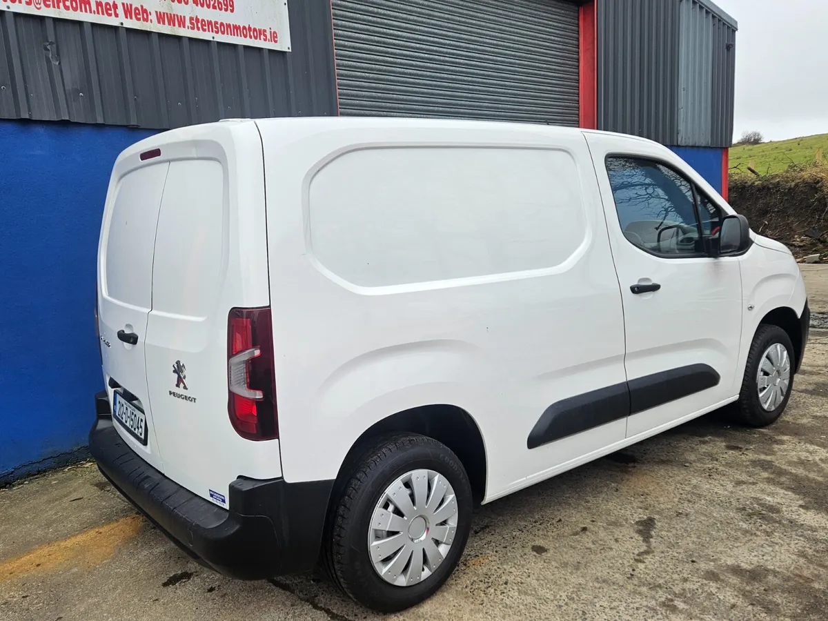 Peugeot Partner 2021 with only 50000 Kilometres - Image 4