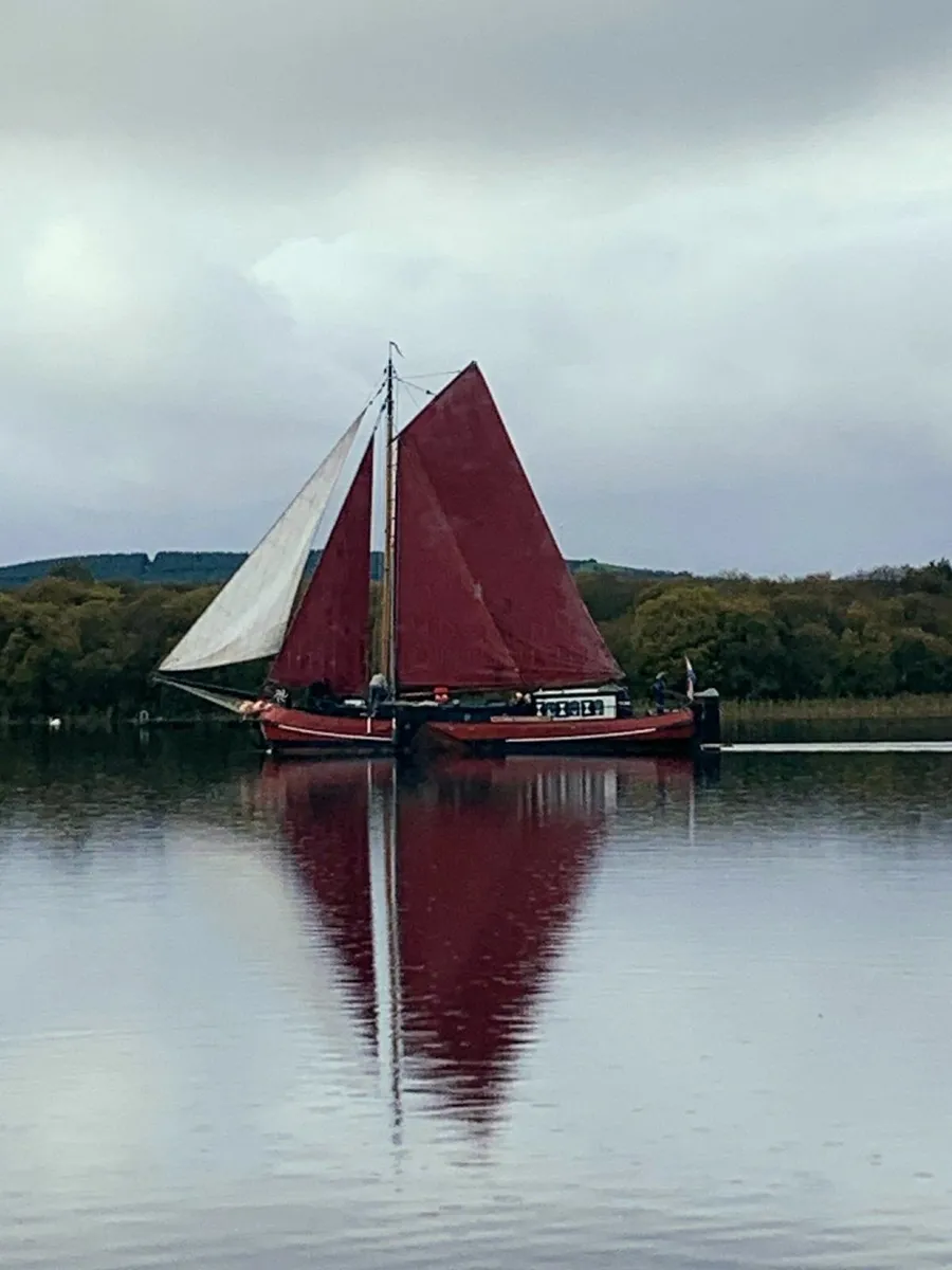 Dutch Sailing Barge - Paviljoentjalk REDUCED - Image 1