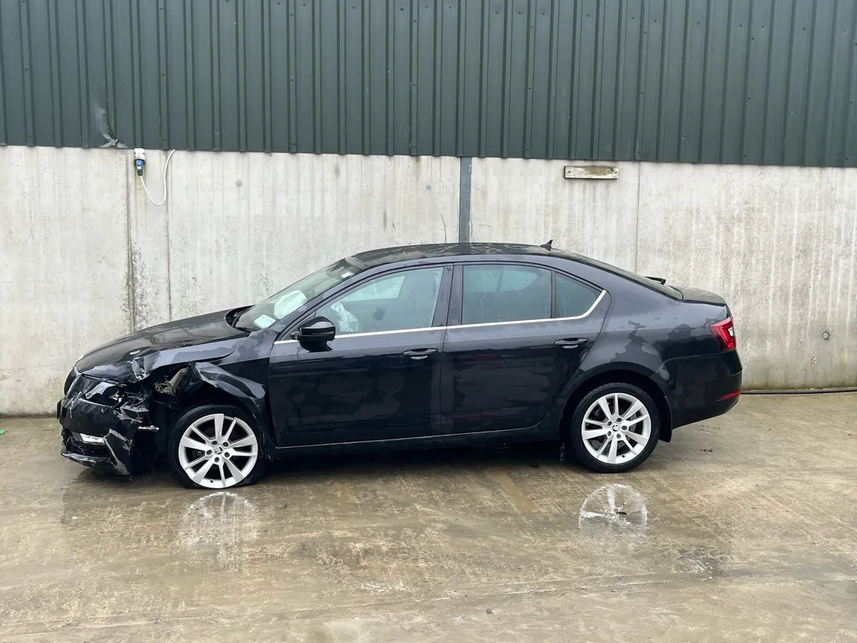 2018 Skoda Octavia for parts - Image 3