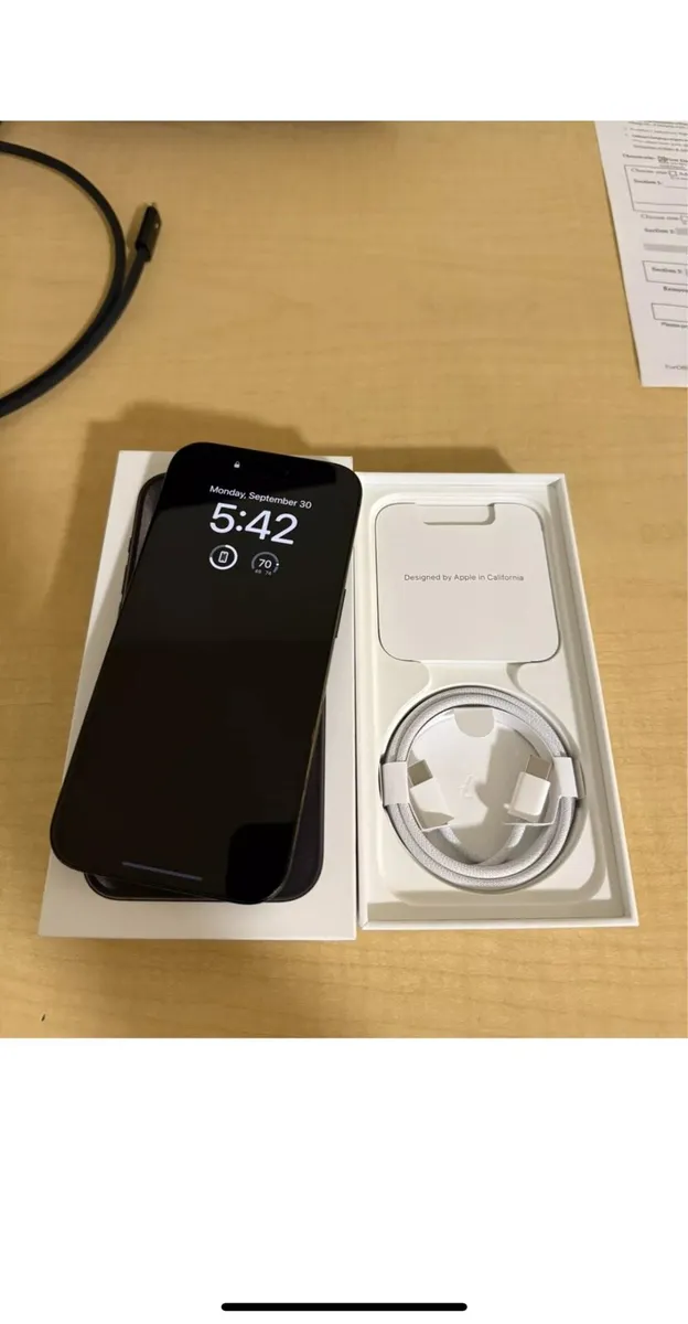 iPhone 15 pro max 256GB - Image 2