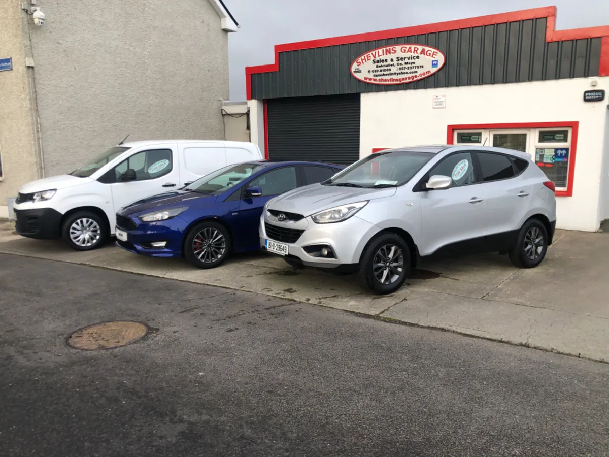 2015 Hyundai IX35 2 Seater Commercial - Image 2