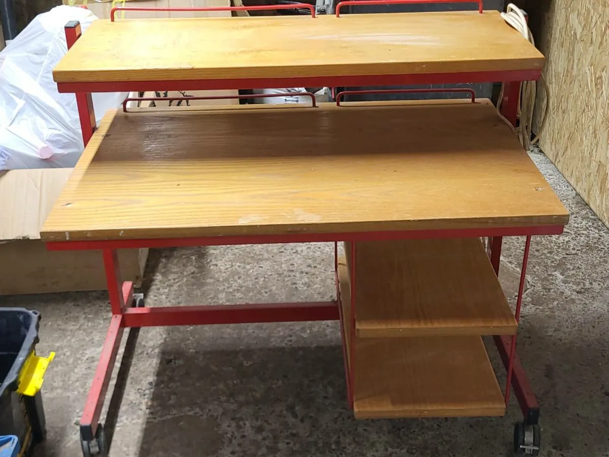 Computer Desk - Image 1