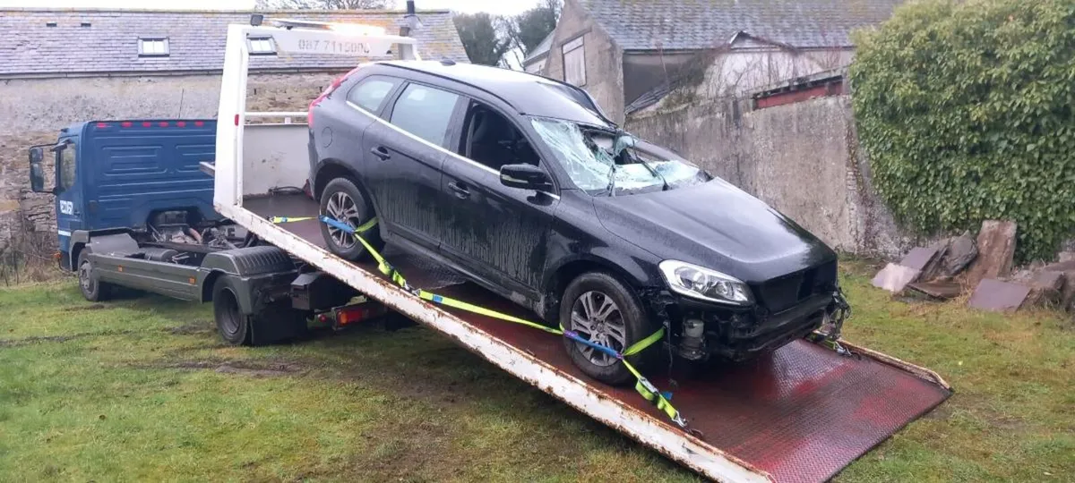 2014 VOLVO XC60 2.0 D AUTO GEARBOX ♻️ FOR PARTS♻️ - Image 1