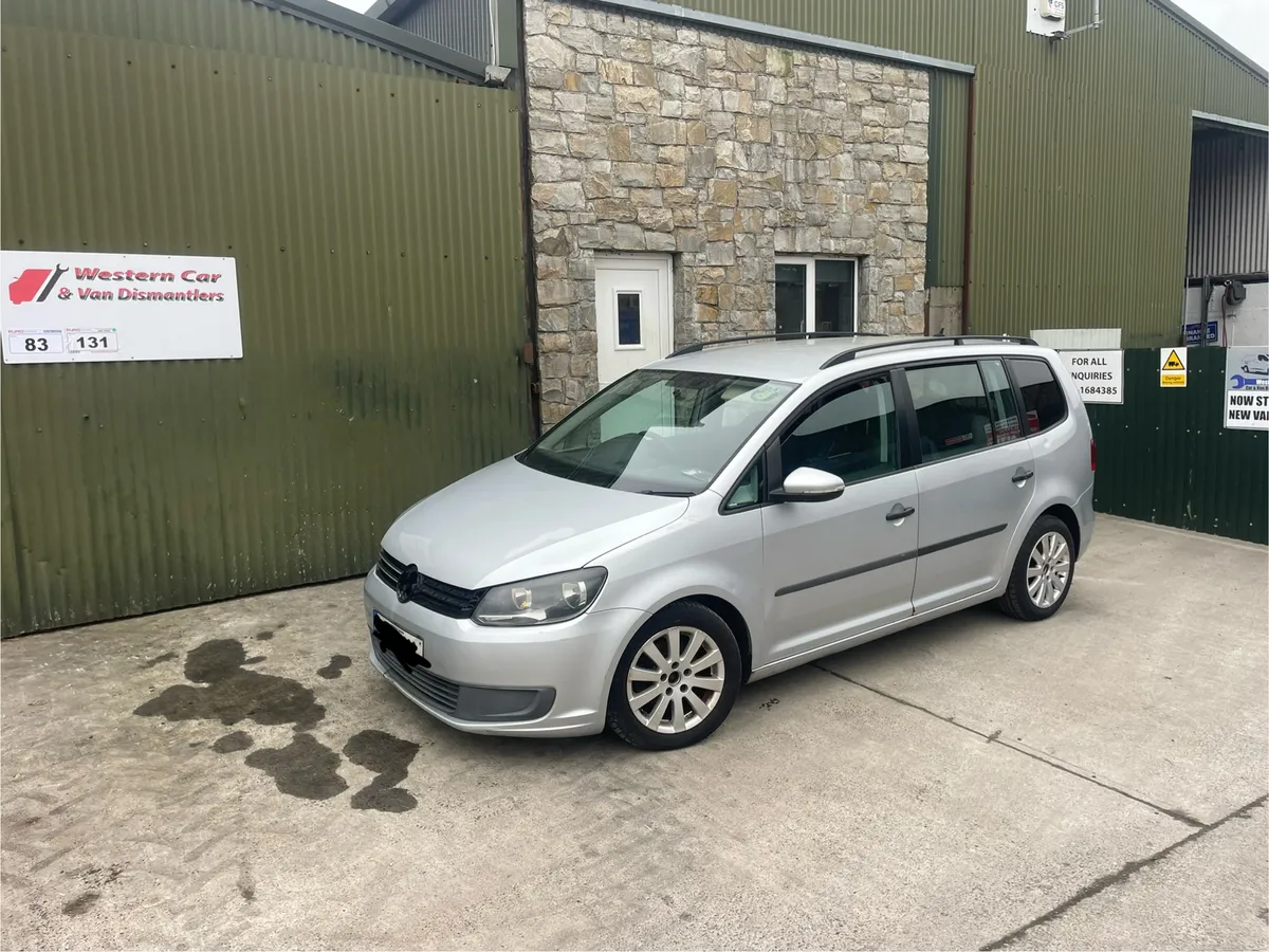 2012 Volkswagen touran 1.6 tdi for dismantling