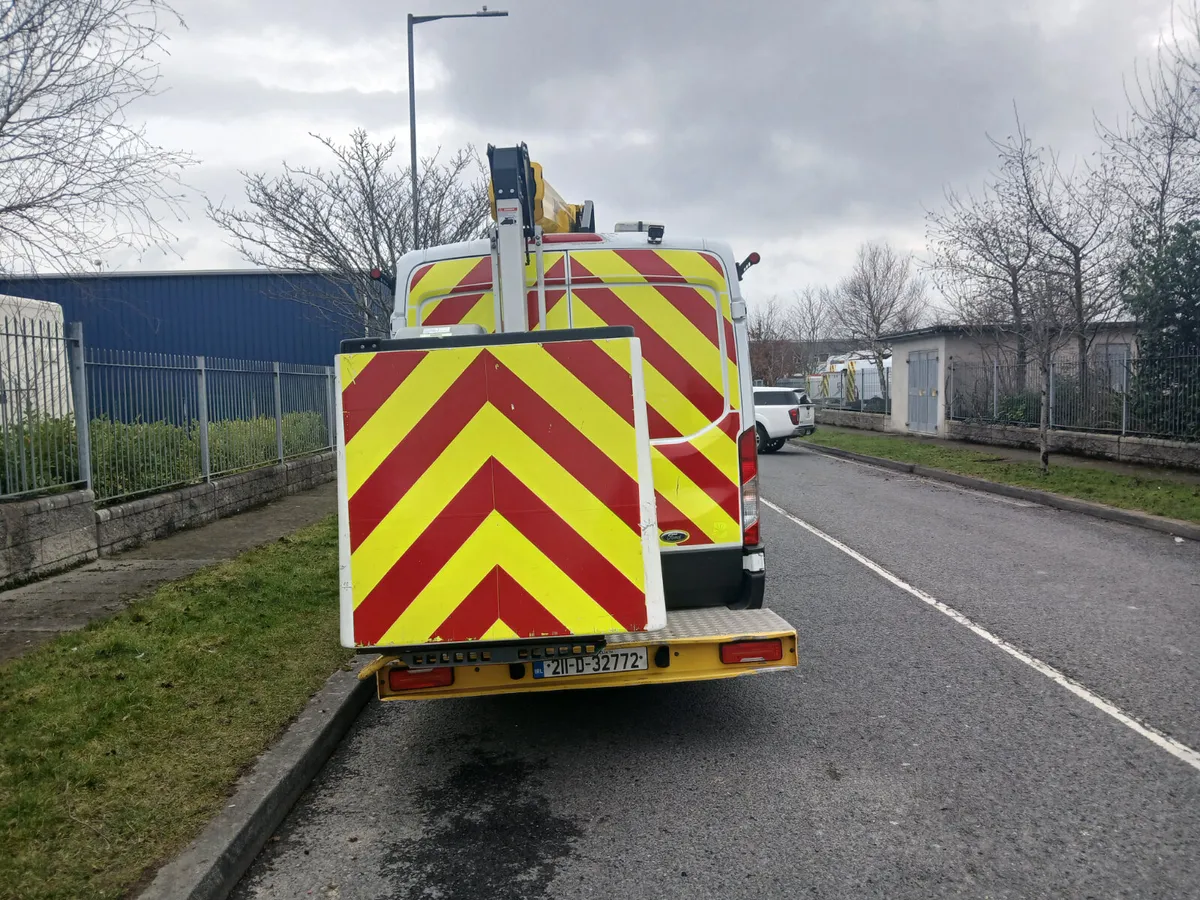 Ford Transit Boom Cherrypicker - Image 4