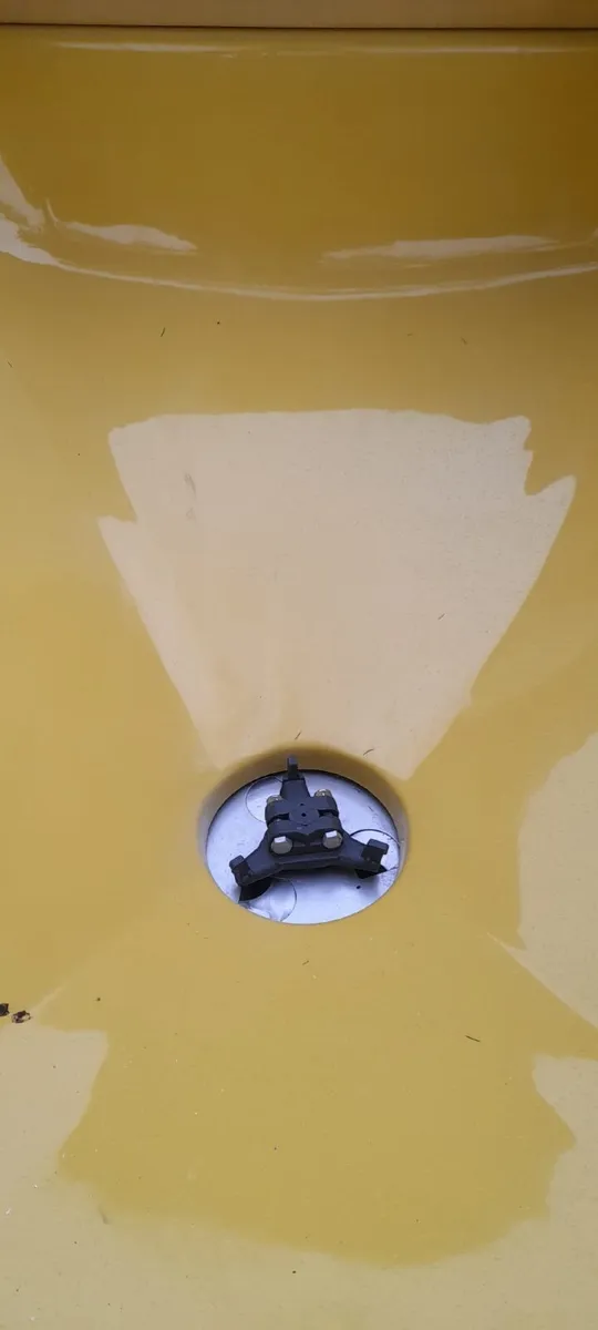 New Cosmo wagtail fertiliser spreaders - Image 4