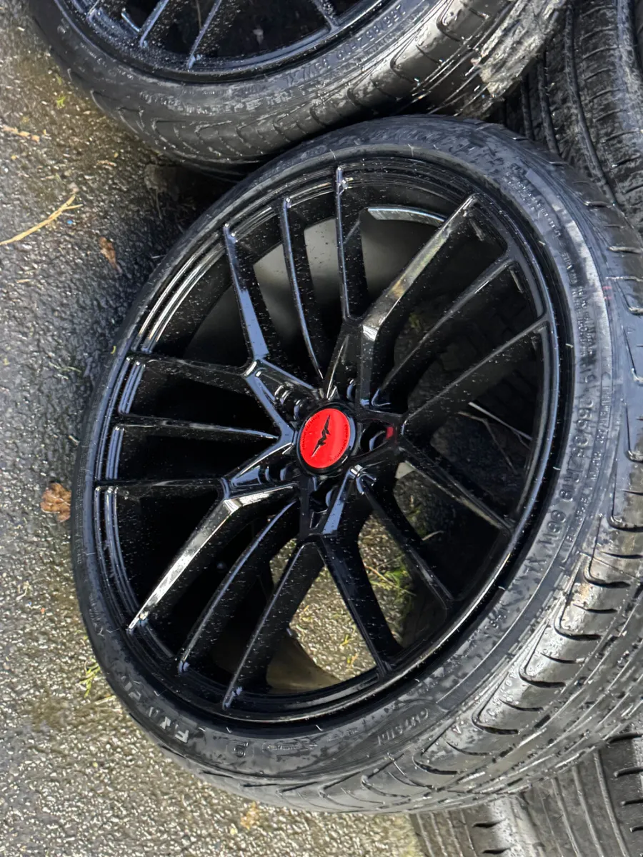 19” veemann vfs53 9.5 gloss black 5x112 - Image 2