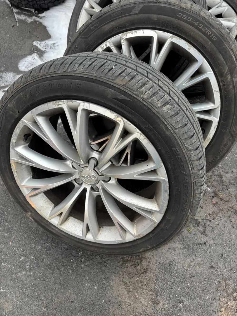 Audi a7 alloys & tyres used 19”