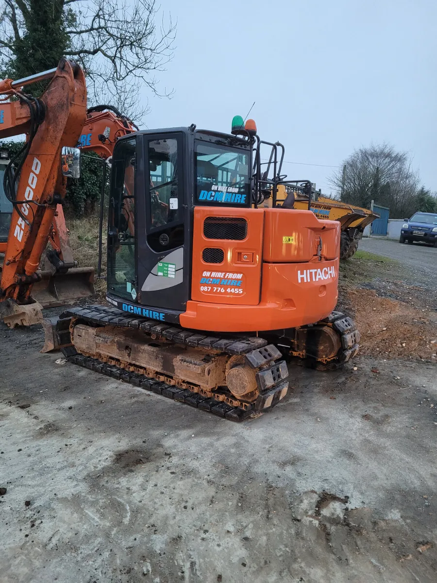 8 ton diggers self drive hire - Image 1