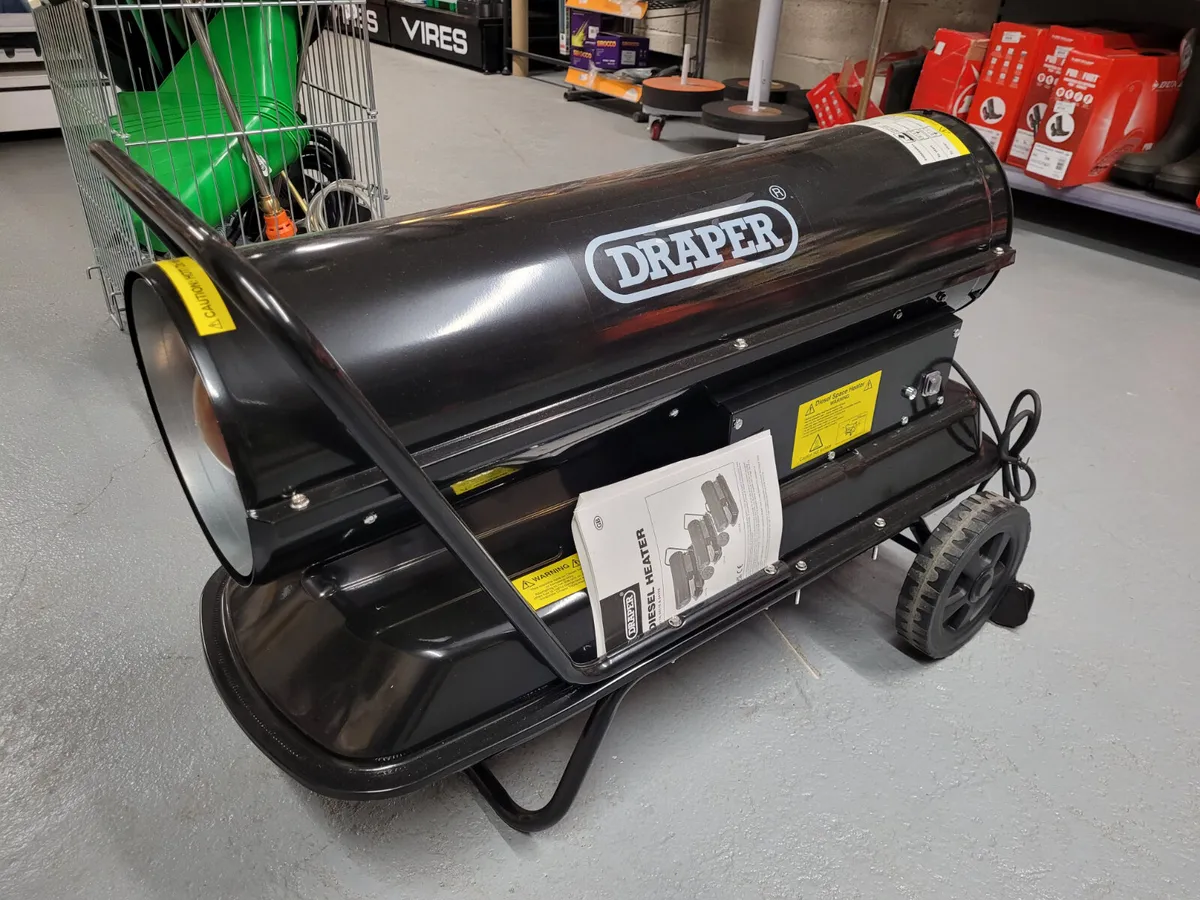 Draper 230v Space Heater