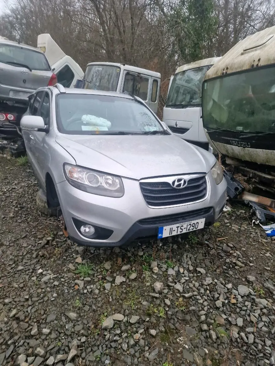 Hyundai santa fe - Image 2
