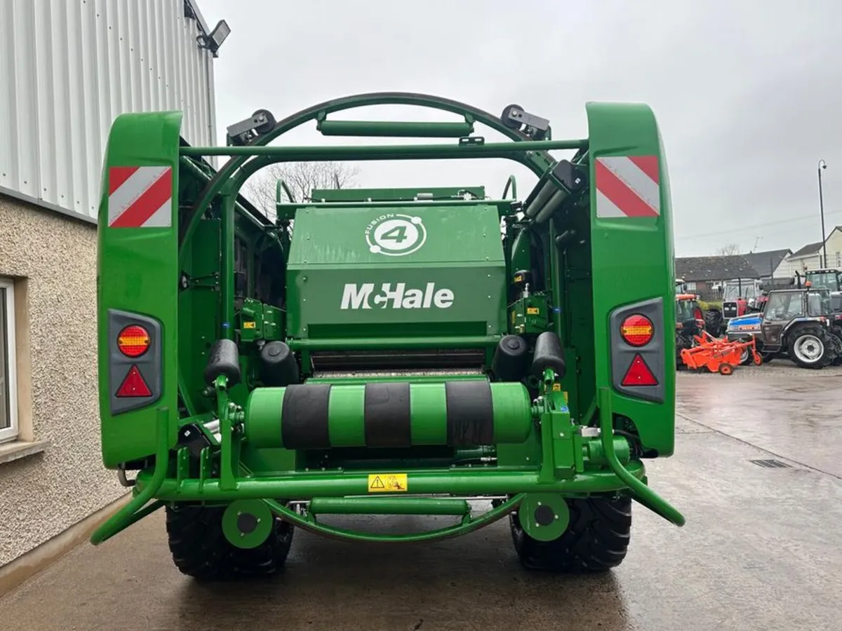 New McHale FUSION 4 Baler Wrapper - Image 4