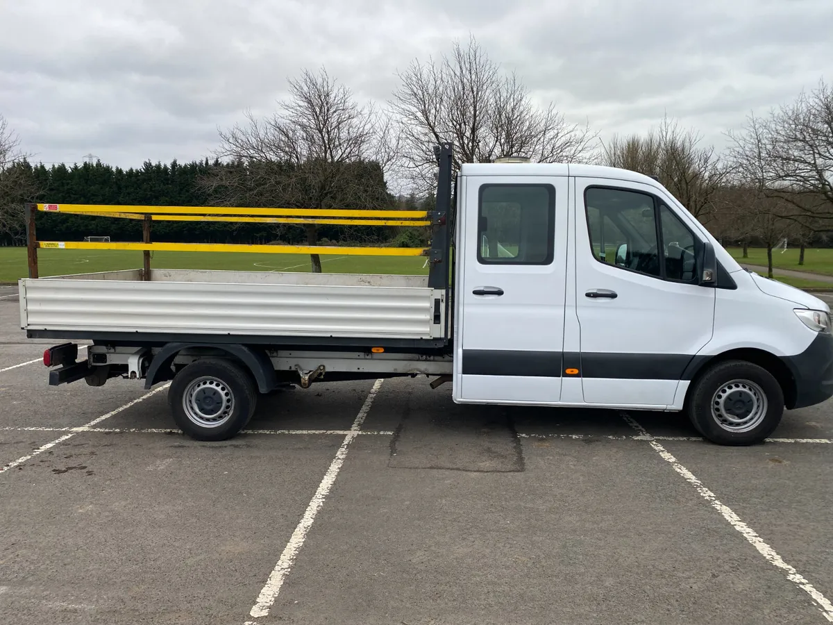 Mercedes-Benz Sprinter 315 Crew PROGRESSIVE - Image 3