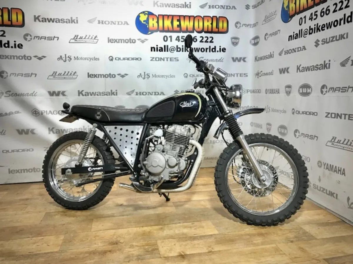 PRE-OWNED Mash Dirtstar 400 Custom 2016 - Image 1