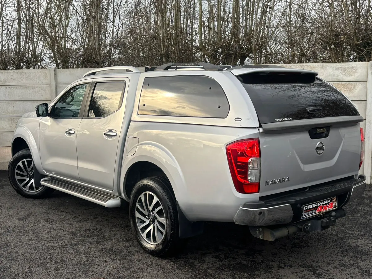 2018 (182) Nissan Navara 2.3 DCI TEKNA Crewcab - Image 4