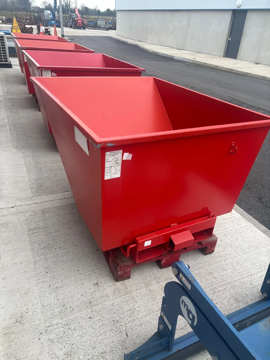 Forklift Tipping Skips - Image 3