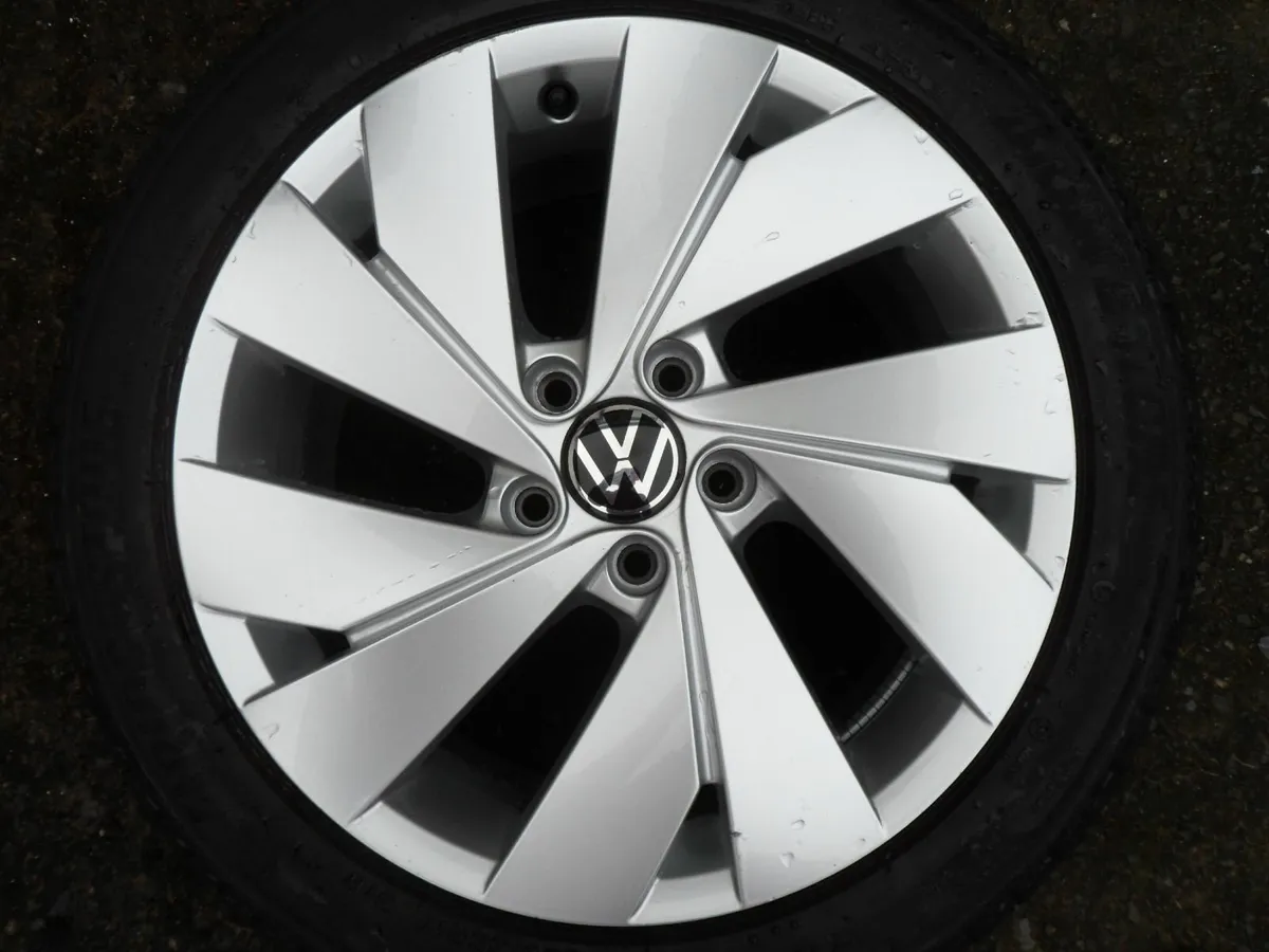 17' VW GOLF CADDY VAN ALLOY WHEELS & TYRES