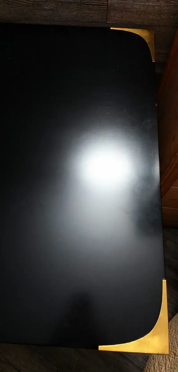 Dining table - Image 4