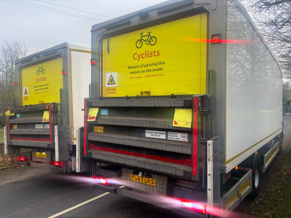 Scania p250;rest cab - Image 4