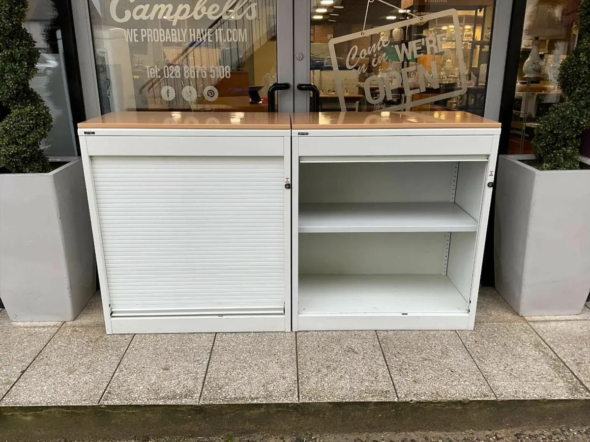 Roneo 1040 Tambour storage cabinet - Image 3