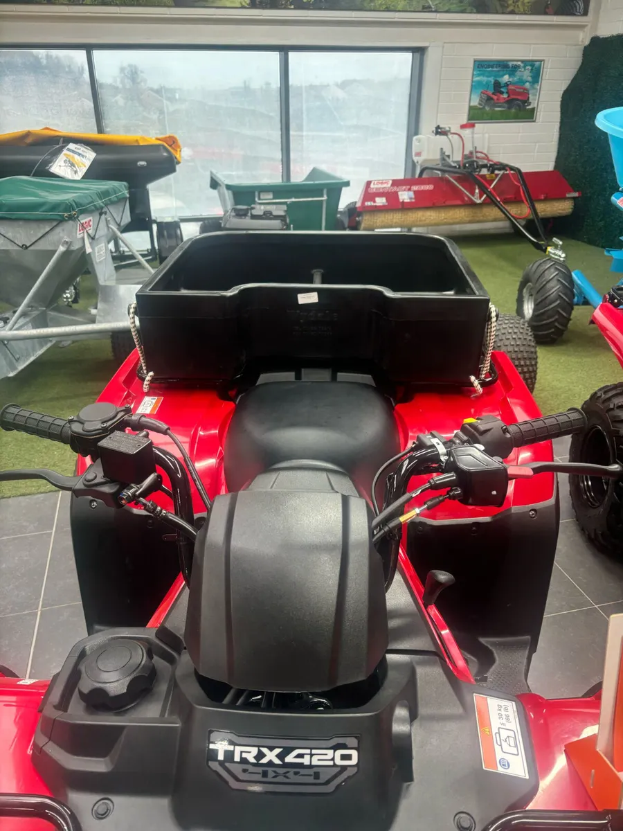 Wydale Quad Rear Trunk Box - Image 3