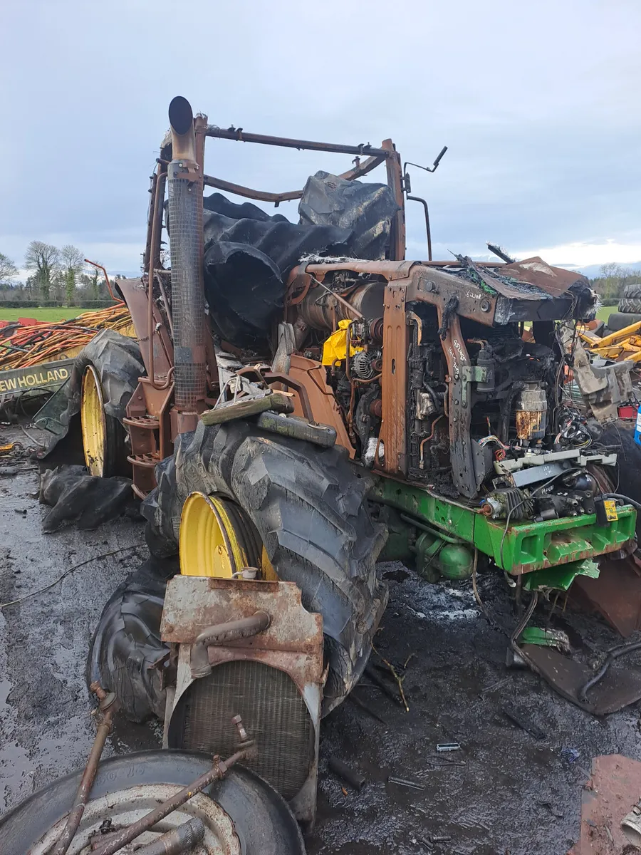 John deere - Image 1