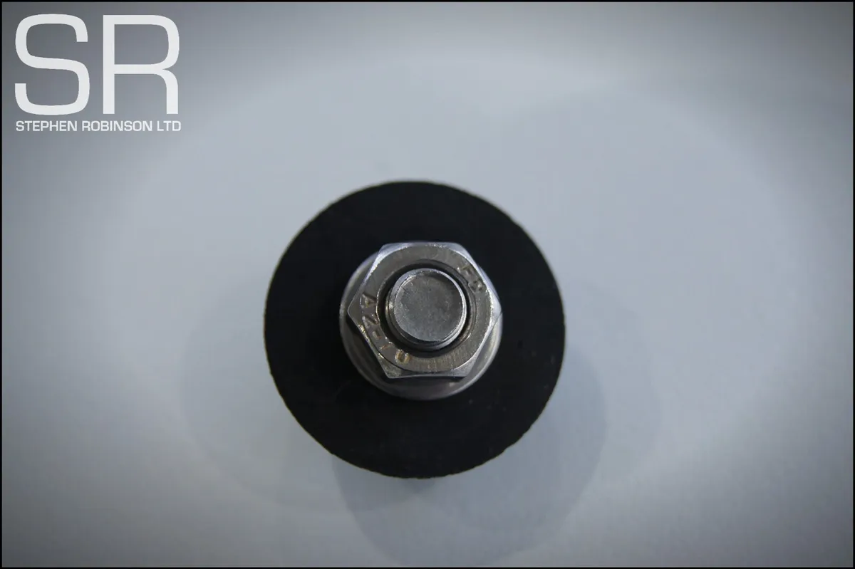 FORD SUPER Q DOOR STOPS - Image 3