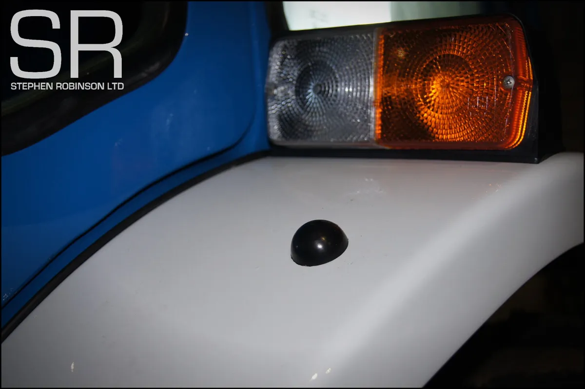 FORD SUPER Q DOOR STOPS - Image 4