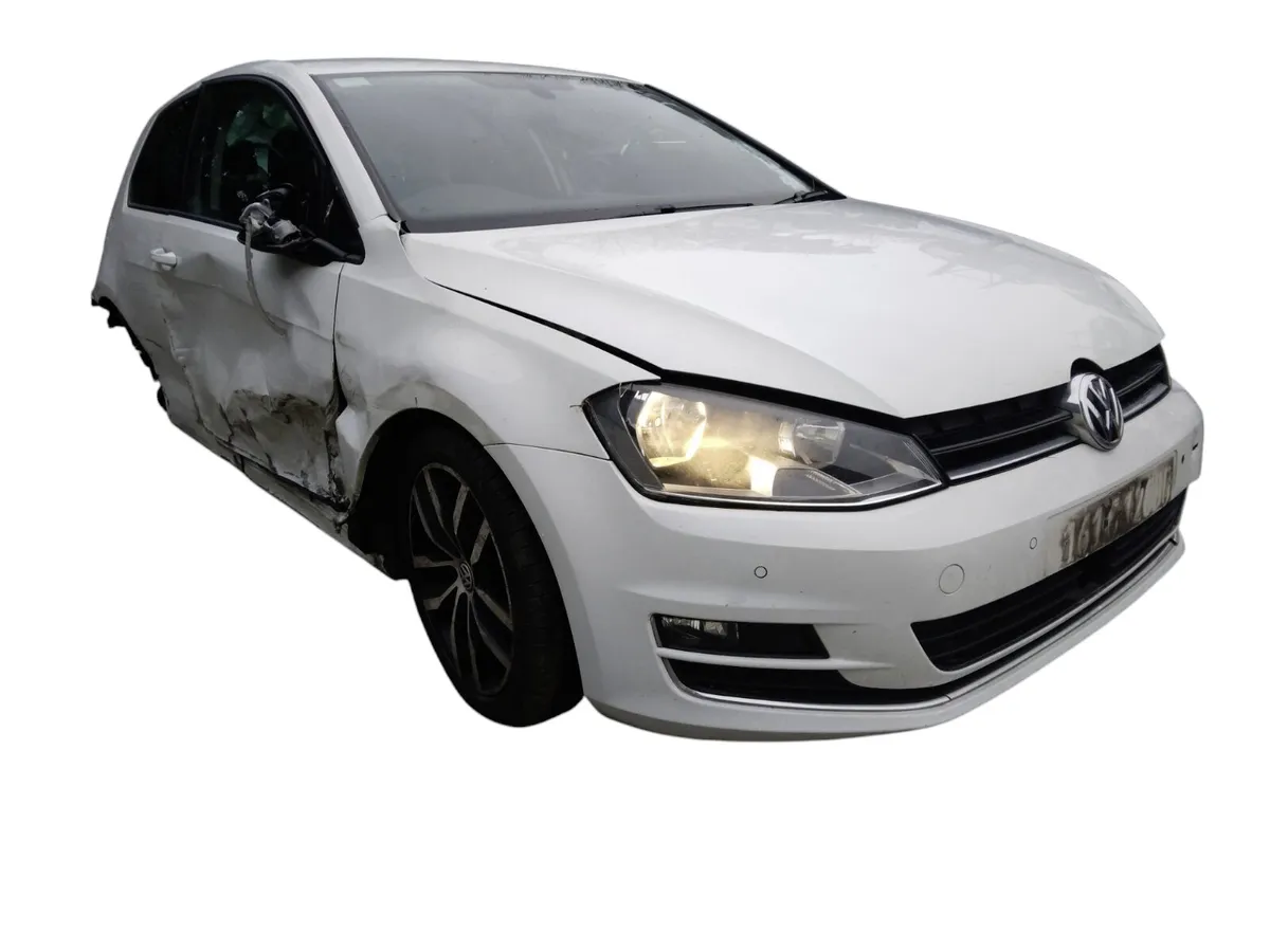 2016 VOLKSWAGEN GOLF Breaking/Dismantling - Image 3