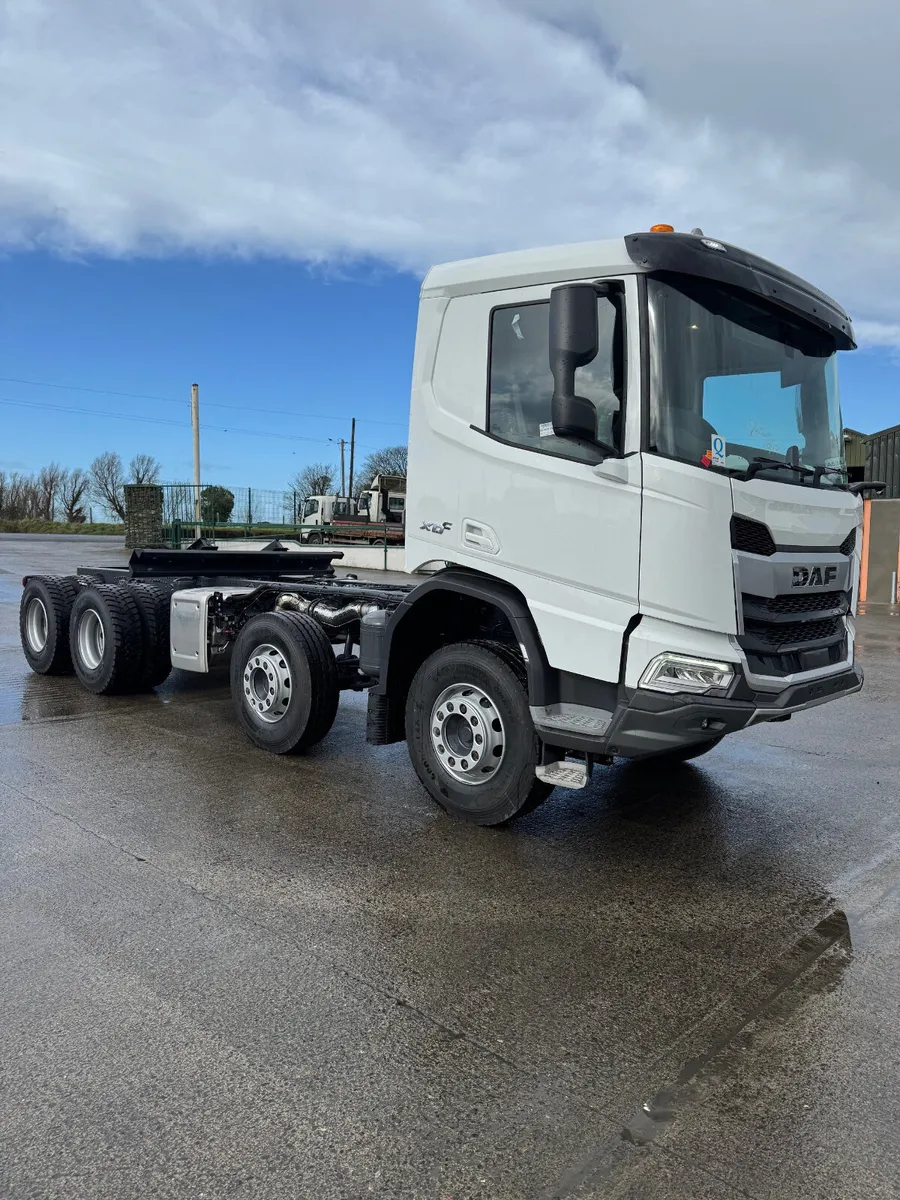 NEW  XD 8X4 - Image 1