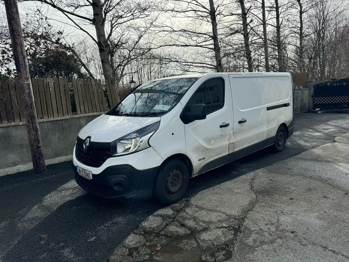 Breaking  2016 Renault traffic - Image 1