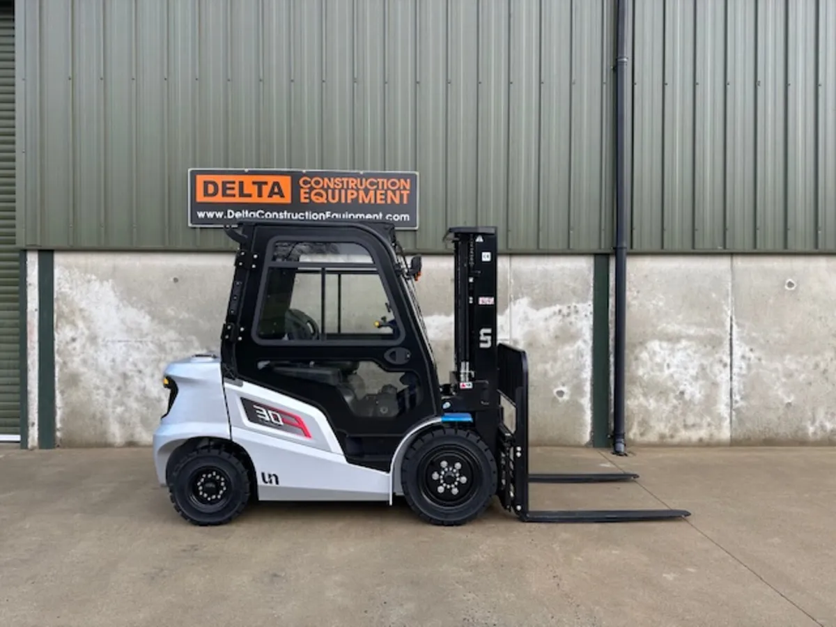New Unused 2025 UN 3.0Ton F-Series Diesel Forklift - Image 2
