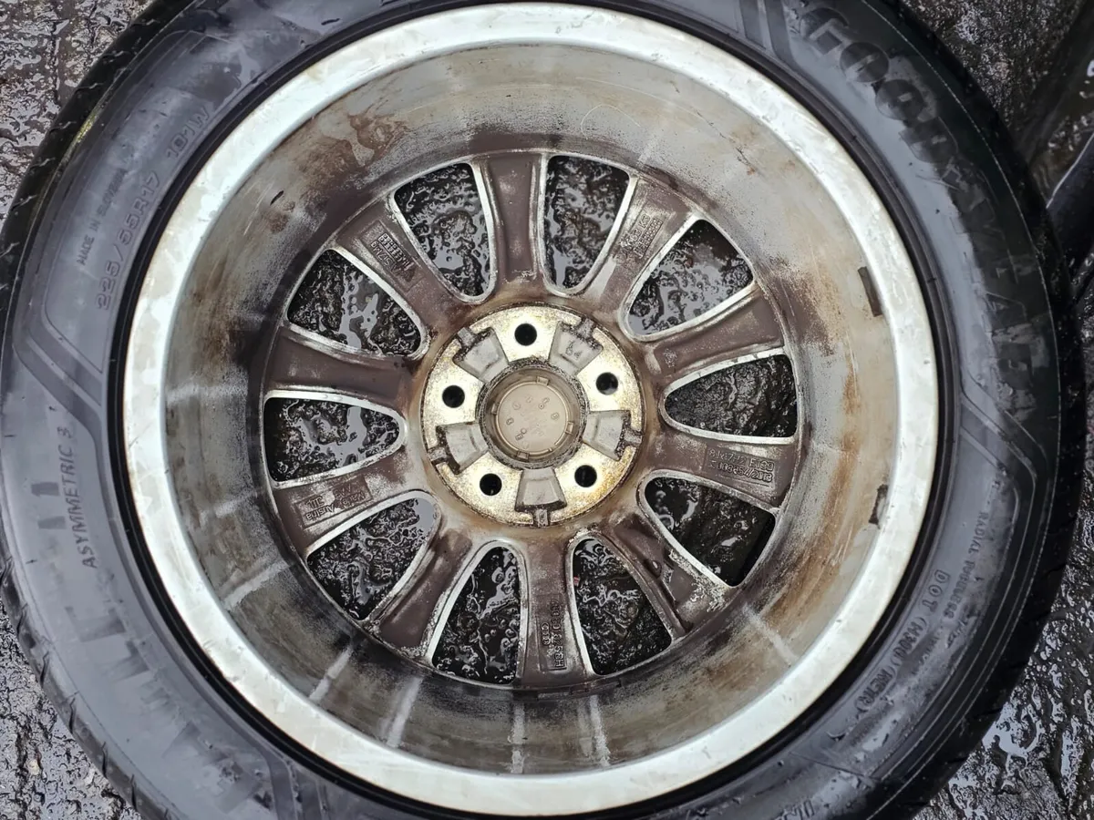 1 Genuine Audi Alloys 17" - Image 2