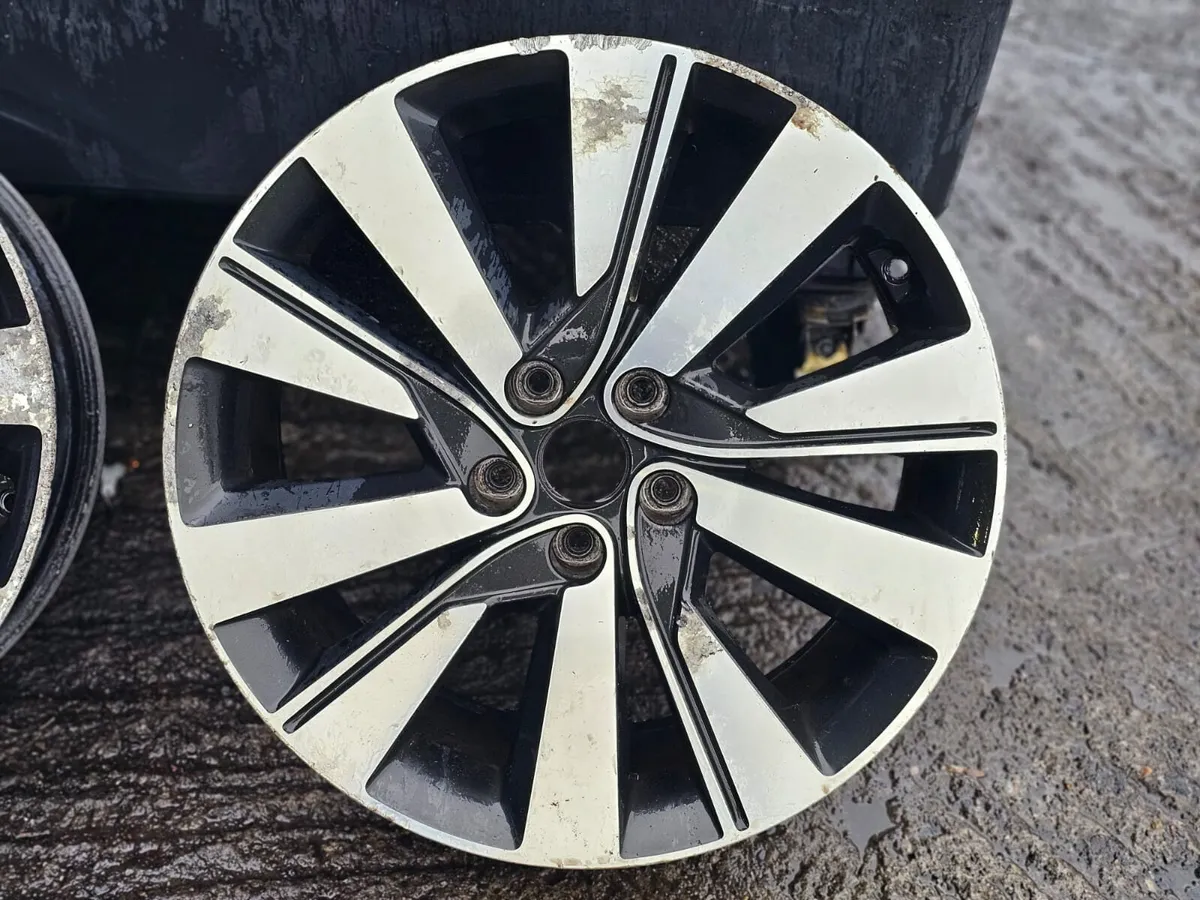 2 Genuine KIA Sportage Alloys 19" - Image 2