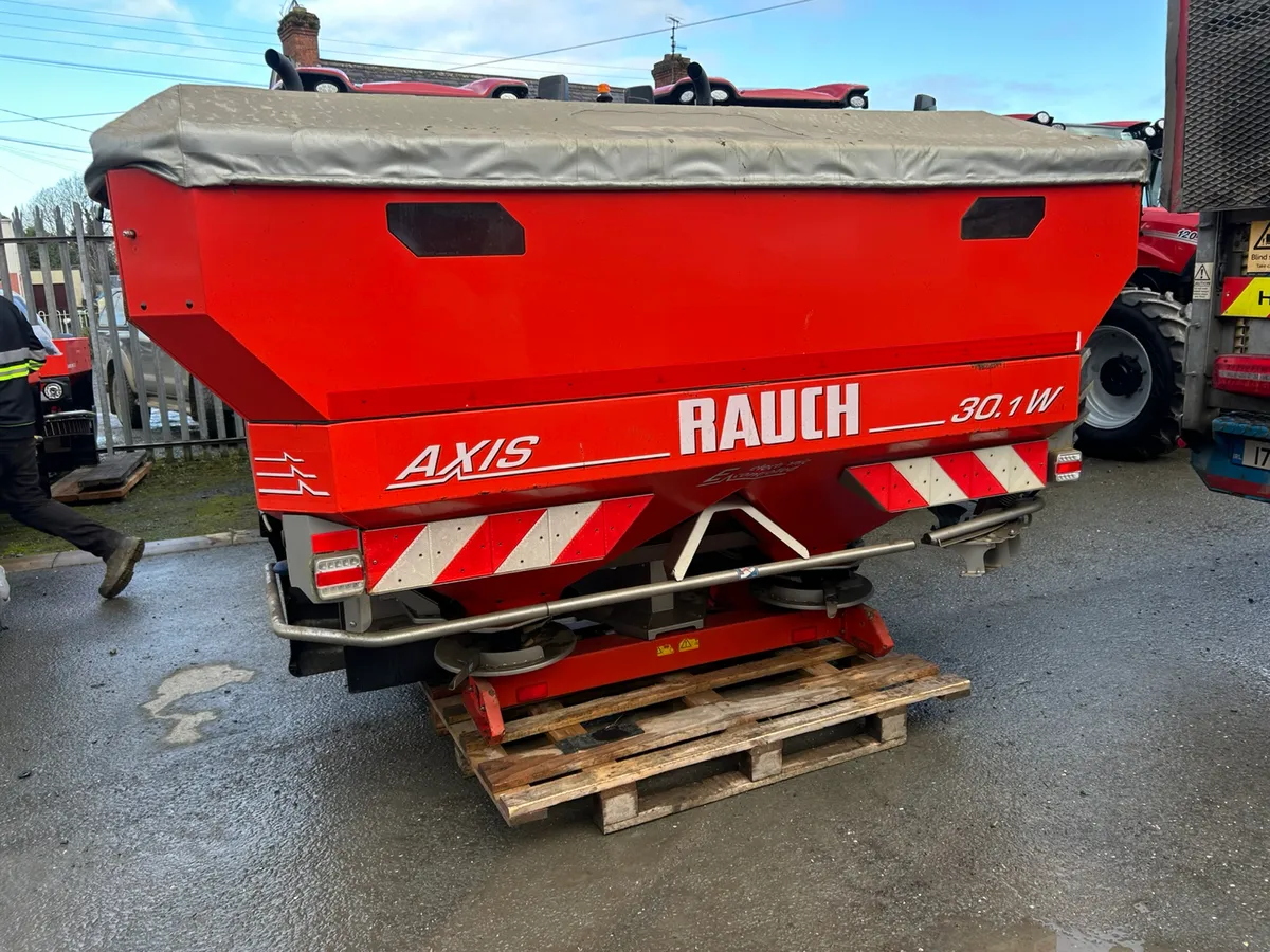 Rauch 30.1 + w spreader - Image 1