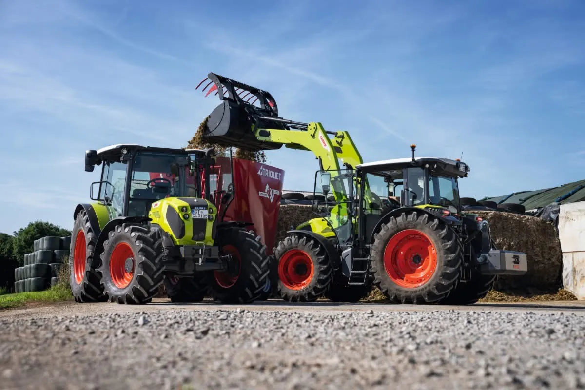 New CLAAS Axos 3 at KELLYS - Image 3