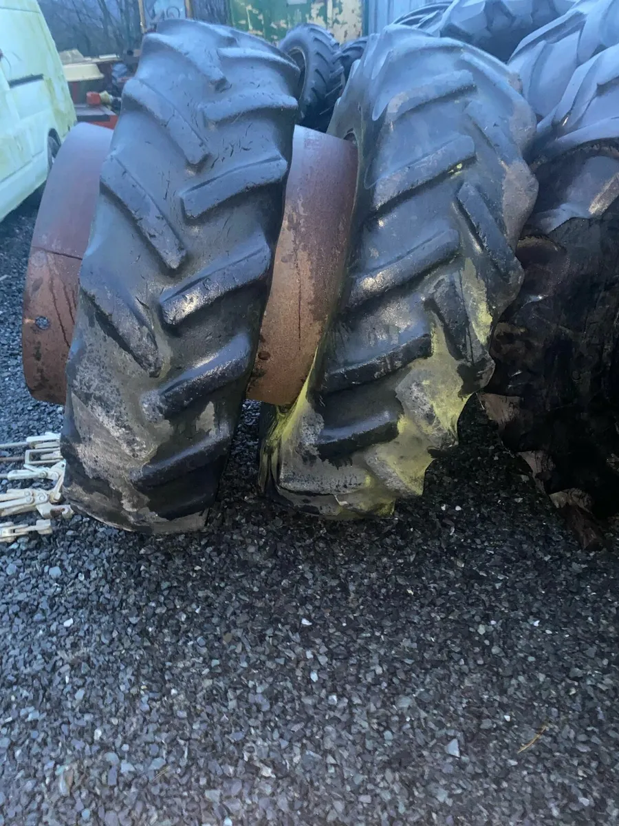 Dual Wheels 16.9R38's & 18.4R38's C/W Clamps - Image 1