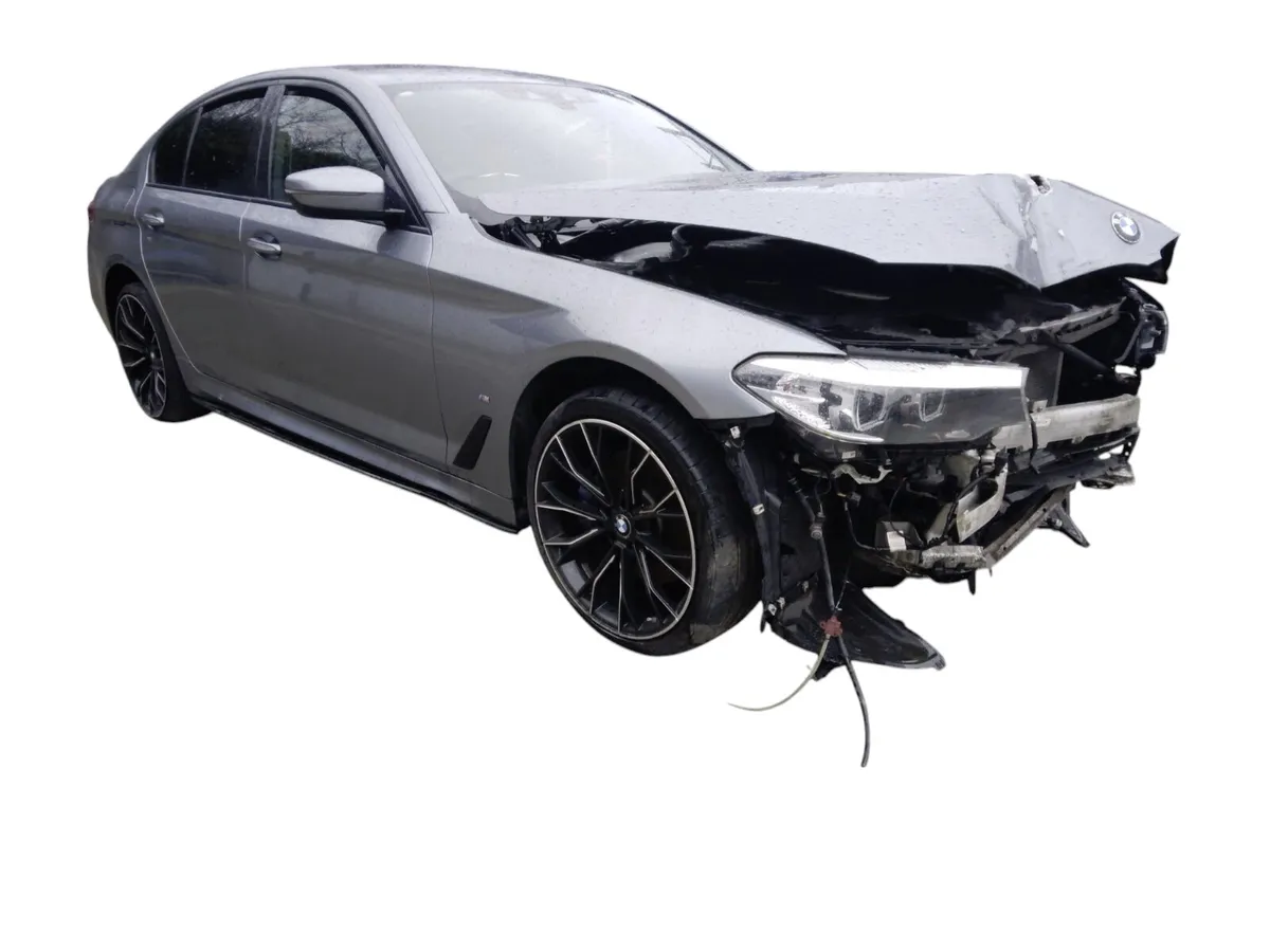 2018 BMW 5 SERIES G30 Breaking/Dismantling - Image 1