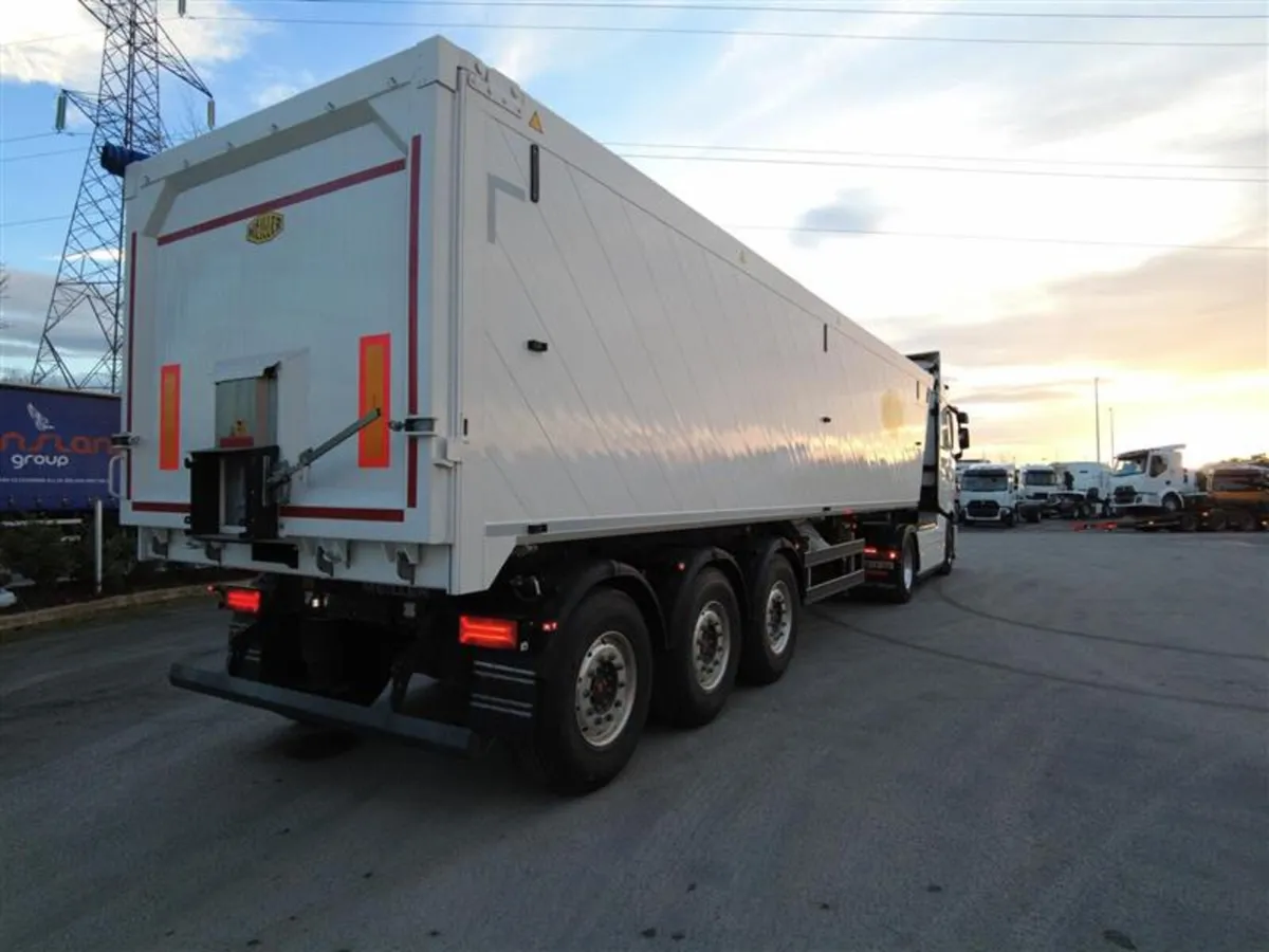 NEW MEILLER BULK TRAILER - Image 4