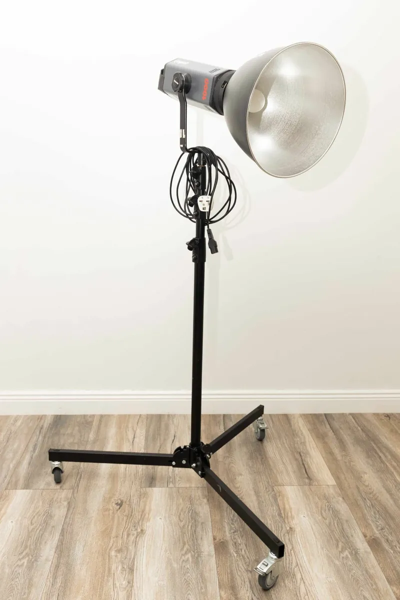 Bowens studio lights set - Image 2
