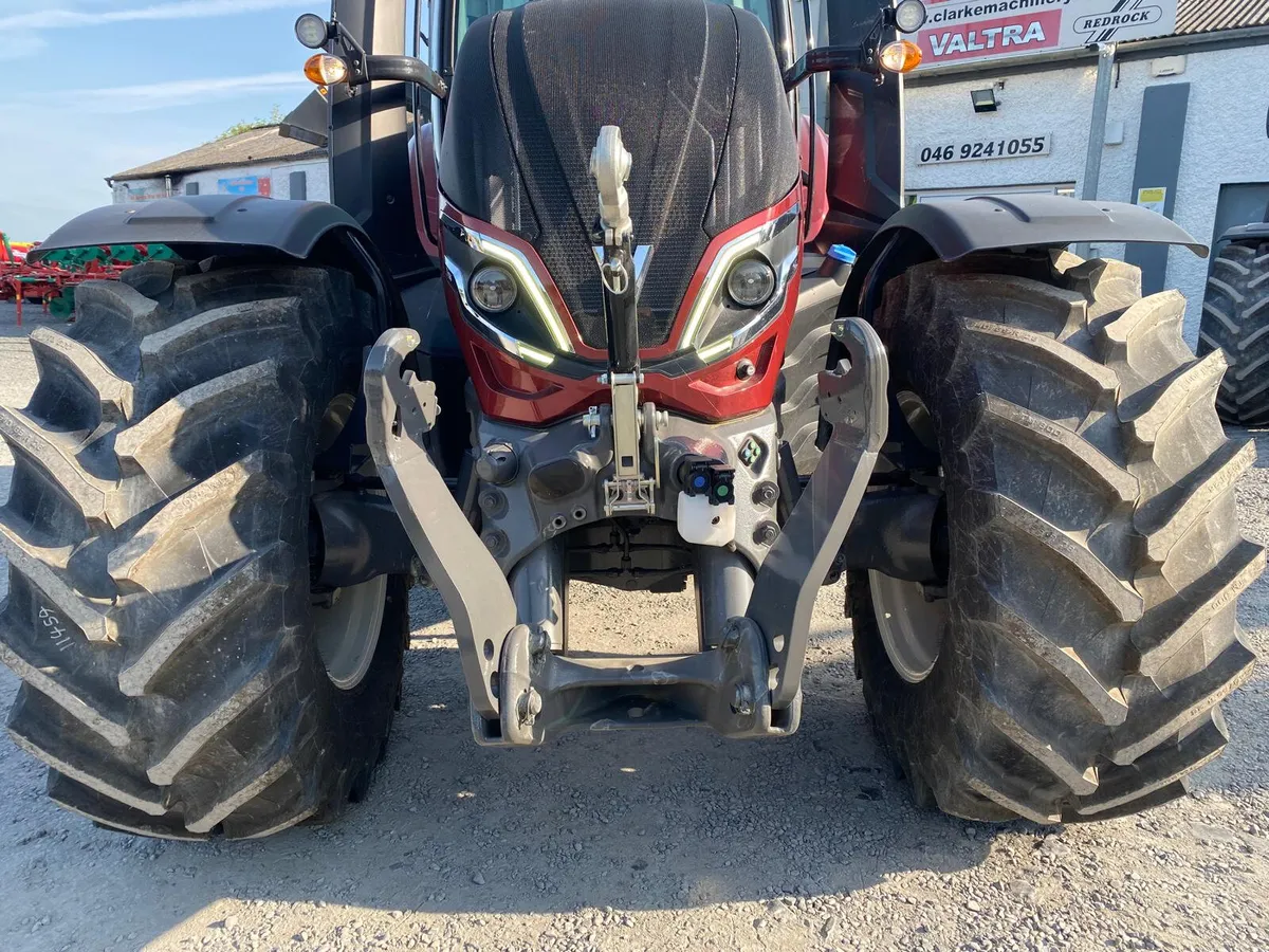 🌟 Valtra T155 Active 🌟 - Image 4