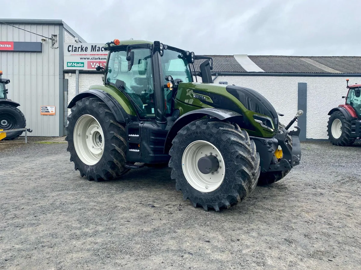Valtra T235 Active - Image 2