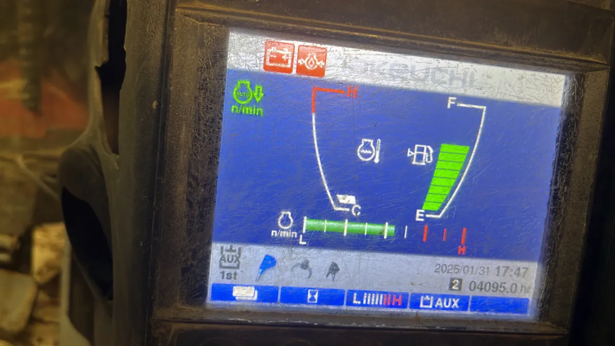 Ford 7810,7610 dash repair - Image 4