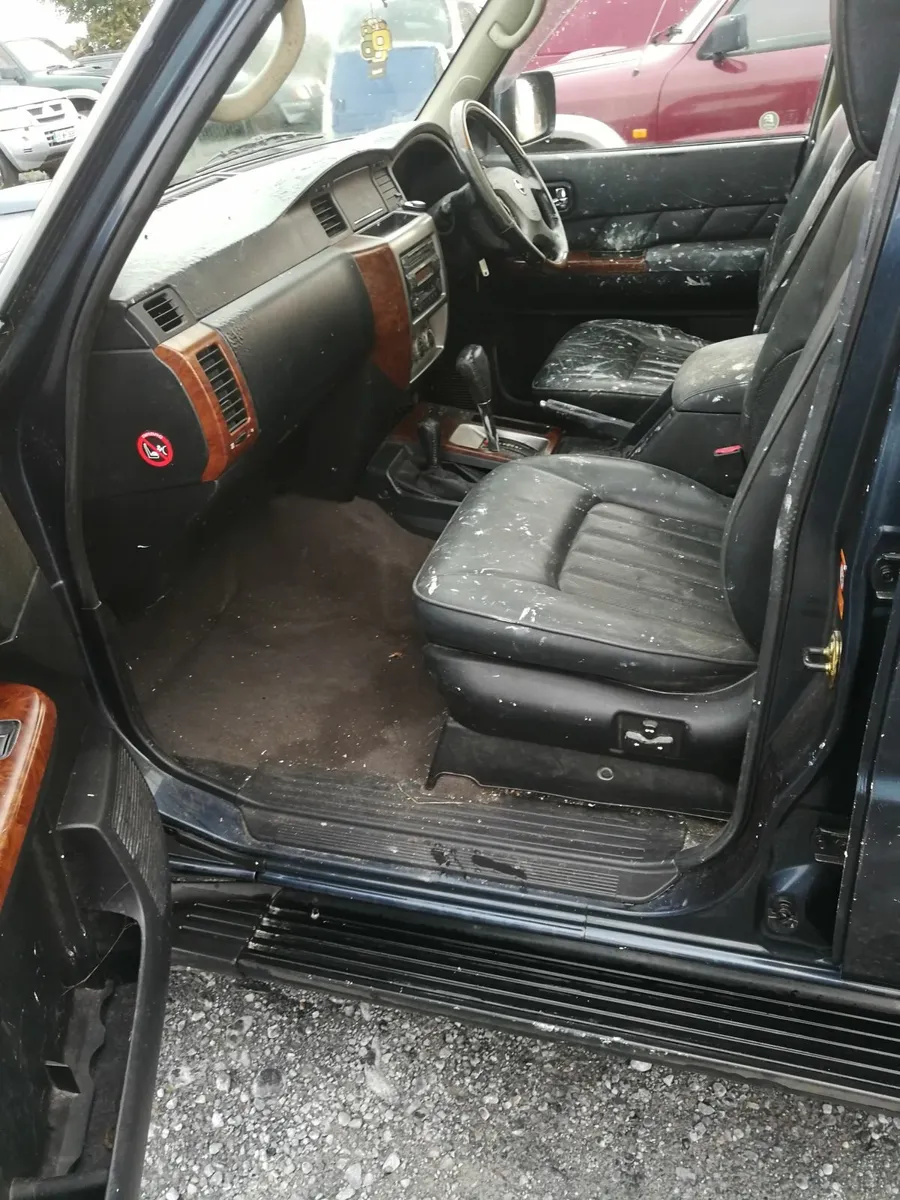 Nissan Patrol 2006 3.0 - Image 2
