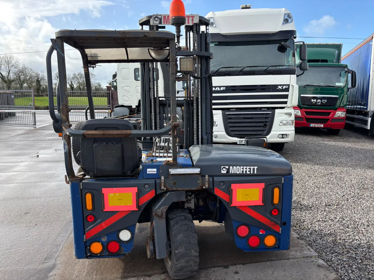 Moffet Mounty M4 - 20 -1 two ton forklift - Image 1
